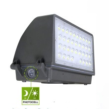 Patent design ETL 60w Dusk-to-Dawn 5000K outdoor full cutoff led wall pack light